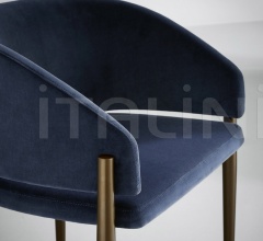 Стул с подлокотниками Frank фабрика Porro