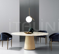 Стул с подлокотниками Frank фабрика Porro