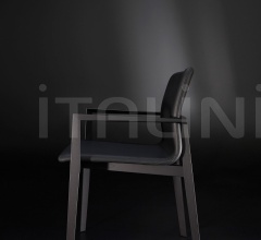 Стул с подлокотниками Garda фабрика Porro