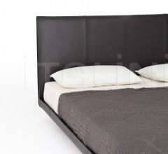 Кровать Sadoru Кровать Sadoru фабрика Porro