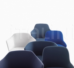 Стул с подлокотниками Axel 80P/4X фабрика Crassevig