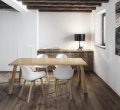 Стол обеденный Oxton фабрика Crassevig