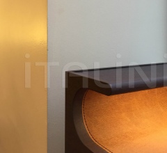 Тумбочка PLAI Тумбочка PLAI фабрика Chi Wing Lo