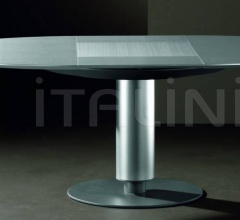 Стол обеденный Calbuco фабрика Leolux