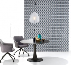 Стол обеденный Columna фабрика Leolux