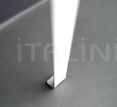 Консоль Lama фабрика Memedesign