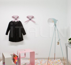 Столик Libris фабрика Memedesign