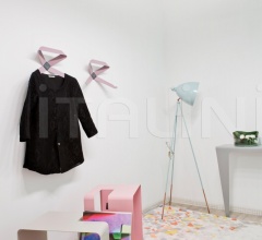 Столик Libris фабрика Memedesign