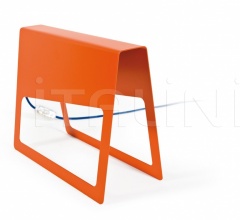 Настольный светильник Piega фабрика Memedesign