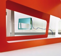 Настольный светильник Piega фабрика Memedesign