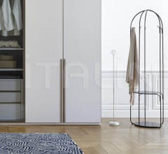 Вешалка Gabbia фабрика Ligne Roset