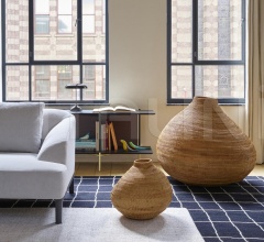 Ваза Tonka фабрика Ligne Roset