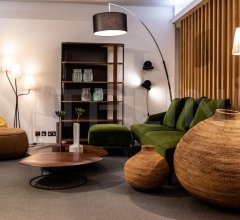 Ваза Tonka фабрика Ligne Roset