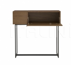 Итальянские Консоли - Консоль Wall Figure фабрика Ligne Roset