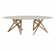 Стол обеденный Ennea Стол обеденный Ennea фабрика Ligne Roset