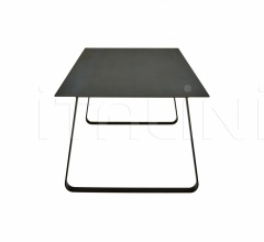 Стол обеденный Vilna Стол обеденный Vilna фабрика Ligne Roset