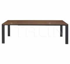 Стол обеденный Naïa Стол обеденный Naïa фабрика Ligne Roset
