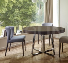Стол обеденный Ava Стол обеденный Ava фабрика Ligne Roset