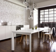 Стол обеденный Frost Стол обеденный Frost фабрика Ligne Roset