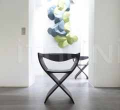 Стул Curule Стул Curule фабрика Ligne Roset