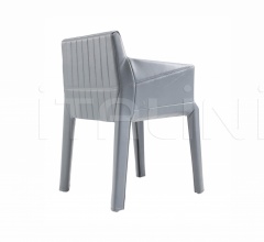 Стул с подлокотниками Facett Стул с подлокотниками Facett фабрика Ligne Roset