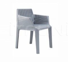 Стул с подлокотниками Facett Стул с подлокотниками Facett фабрика Ligne Roset
