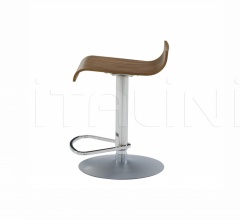 Итальянские Рестораны/Бары - Барный стул Pam Итальянские Рестораны/Бары - Барный стул Pam фабрика Ligne Roset