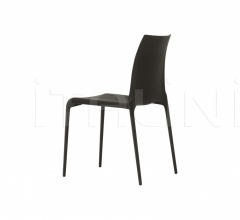 Стул Petra Стул Petra фабрика Ligne Roset