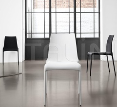 Стул Petra Стул Petra фабрика Ligne Roset