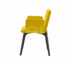 Стул с подлокотниками Vik Стул с подлокотниками Vik фабрика Ligne Roset