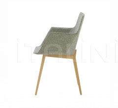 Стул с подлокотниками Elsa Стул с подлокотниками Elsa фабрика Ligne Roset