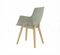 Стул с подлокотниками Elsa Стул с подлокотниками Elsa фабрика Ligne Roset