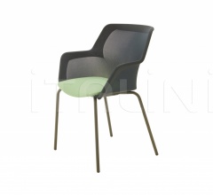 Стул с подлокотниками Piccione Стул с подлокотниками Piccione фабрика Ligne Roset