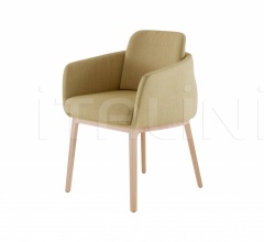 Стул с подлокотниками Tadao Стул с подлокотниками Tadao фабрика Ligne Roset