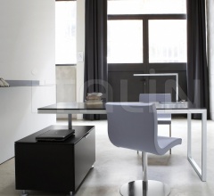 Письменный стол Everywhere Письменный стол Everywhere фабрика Ligne Roset