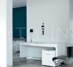 Письменный стол Hyannis Port Письменный стол Hyannis Port фабрика Ligne Roset