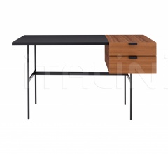 Письменный стол Tanis Письменный стол Tanis фабрика Ligne Roset