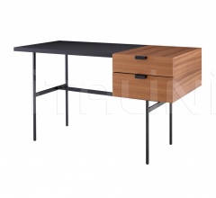 Письменный стол Tanis Письменный стол Tanis фабрика Ligne Roset