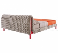 Итальянские Кровати - Кровать Ruche Итальянские Кровати - Кровать Ruche фабрика Ligne Roset
