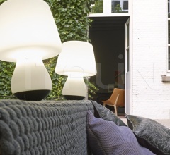 Итальянские Уличные светильники - Настольный светильник Mushroom Итальянские Уличные светильники - Настольный светильник Mushroom фабрика Ligne Roset