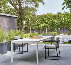 Стол обеденный Dehors Стол обеденный Dehors фабрика Ligne Roset