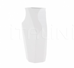 Ваза Polygon фабрика Ligne Roset