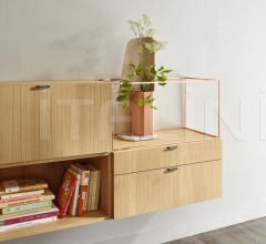 Ваза Karlos фабрика Ligne Roset