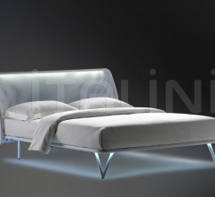 Двуспальная кровать Essentia Двуспальная кровать Essentia фабрика Flou