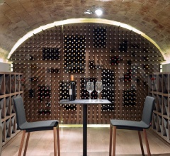 Барный стол Nucleo Барный стол Nucleo фабрика Punt