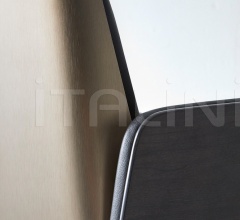 Стул с подлокотниками Hug Стул с подлокотниками Hug фабрика Punt