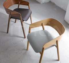 Стул с подлокотниками Mava Стул с подлокотниками Mava фабрика Punt