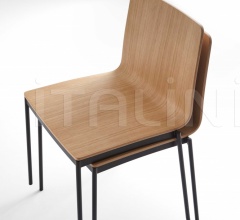 Стул Tyris Metal Стул Tyris Metal фабрика Punt