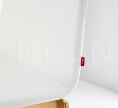 Стул Tyris Metal Стул Tyris Metal фабрика Punt