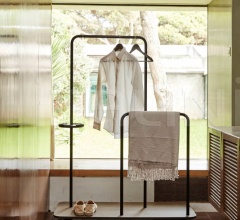 Вешалка Platel фабрика Punt